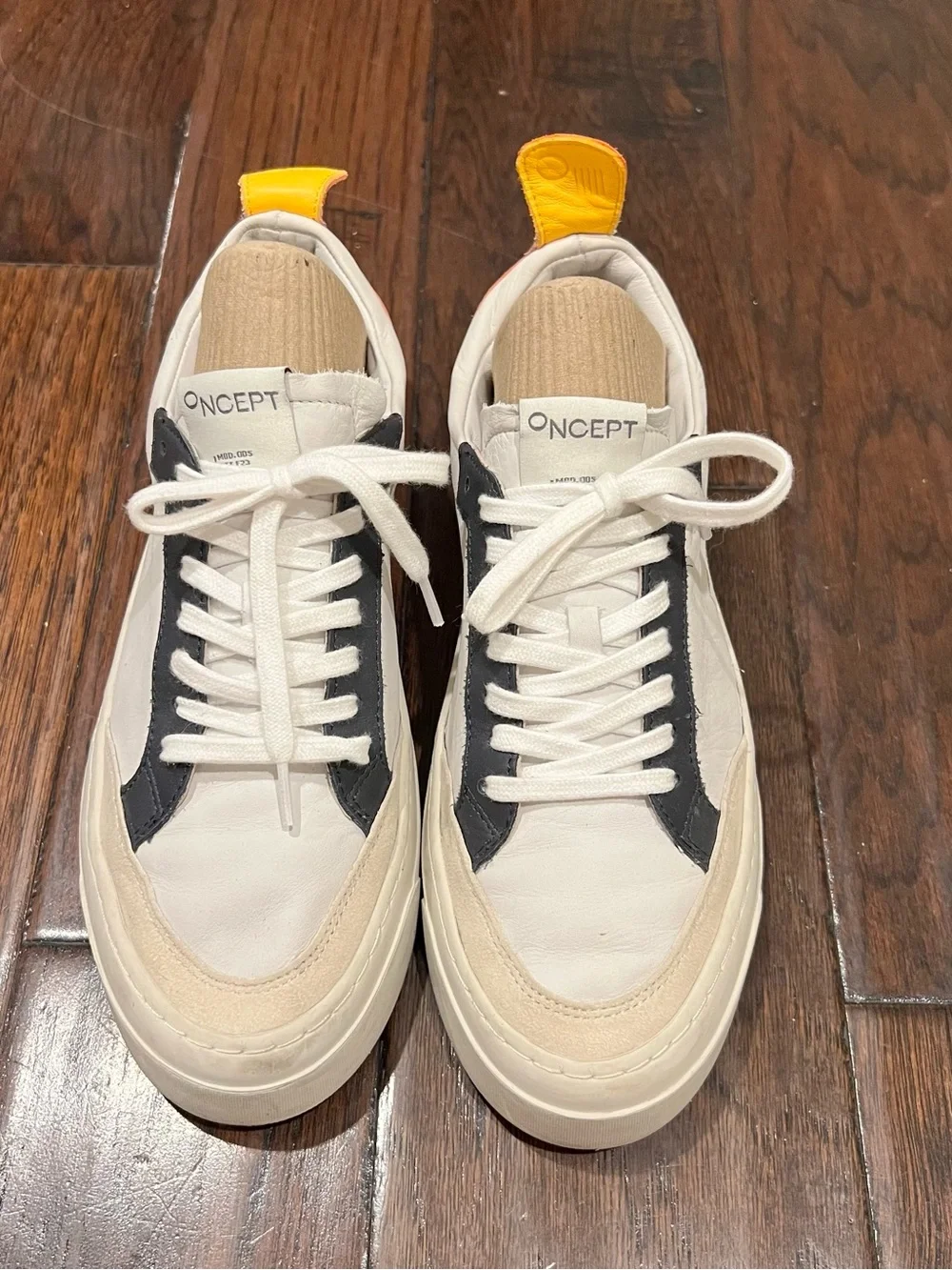 Oncept London Women Sneakers